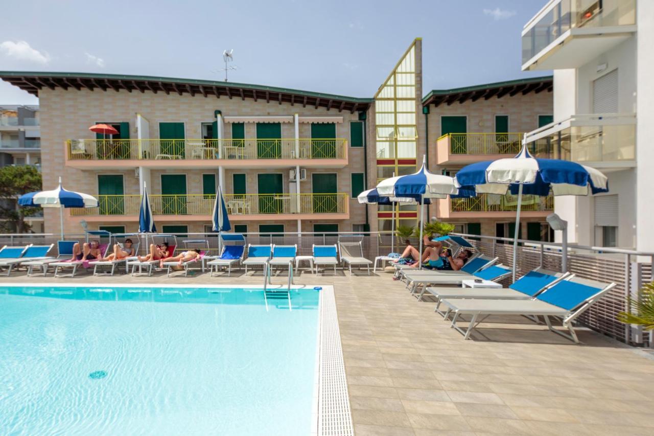 Hotel Bristol Caorle Luaran gambar