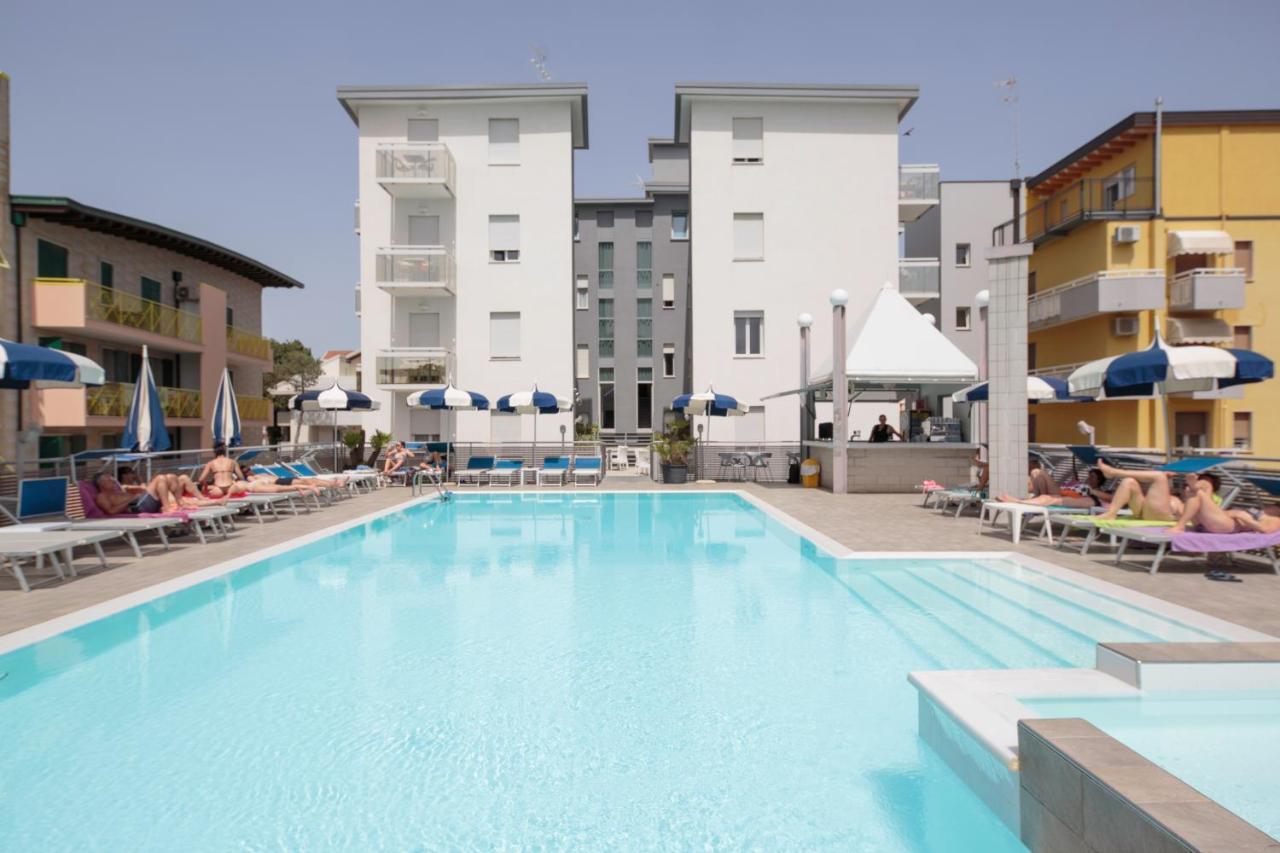 Hotel Bristol Caorle Luaran gambar