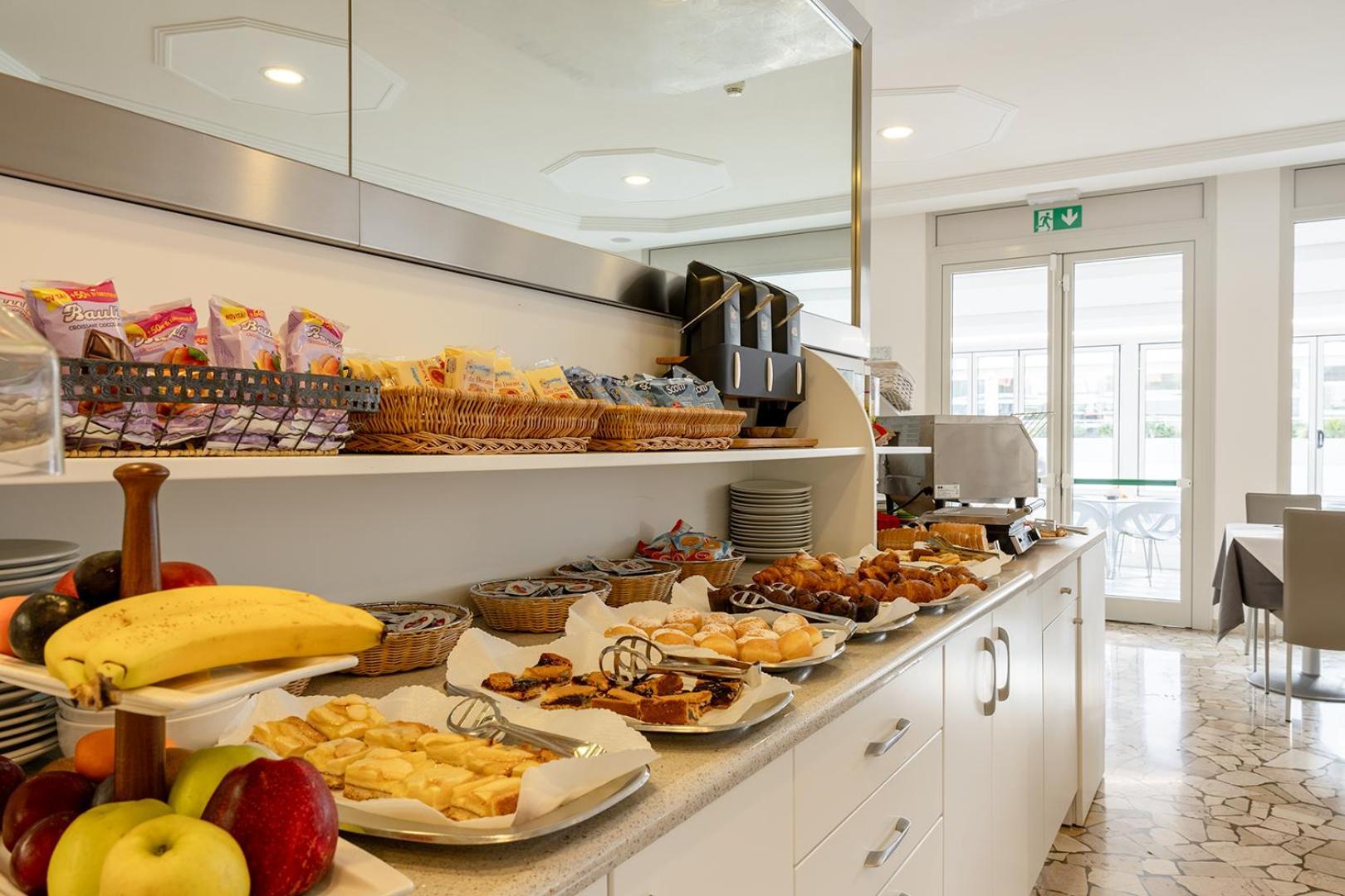Hotel Bristol Caorle Luaran gambar