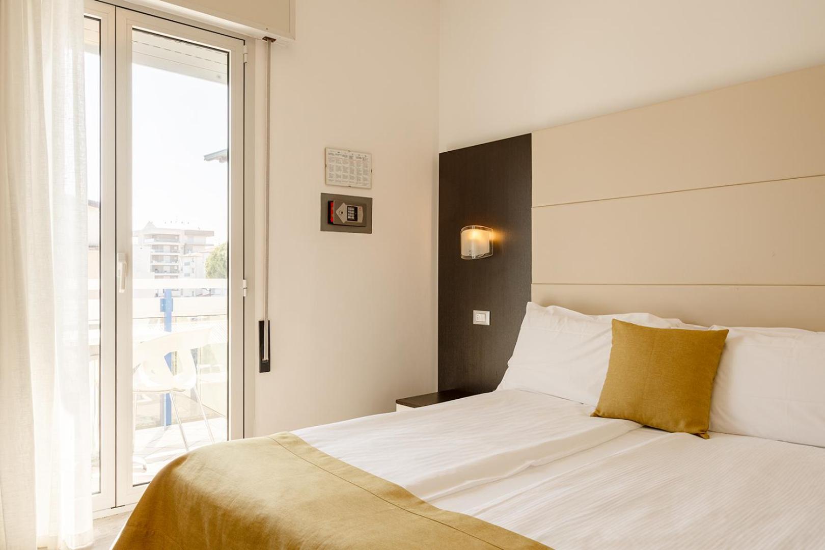 Hotel Bristol Caorle Luaran gambar