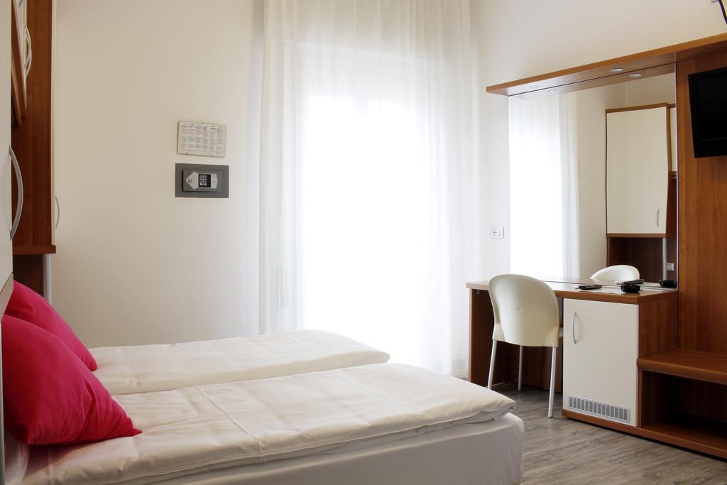 Hotel Bristol Caorle Luaran gambar