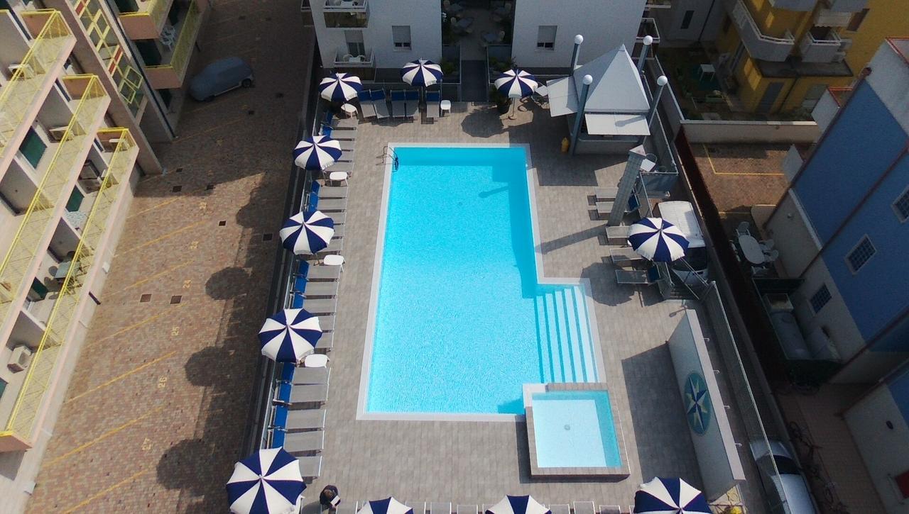 Hotel Bristol Caorle Luaran gambar