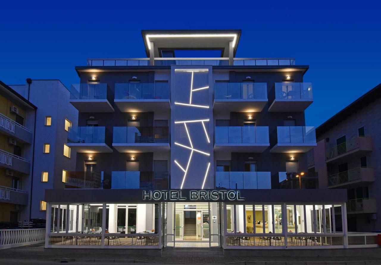 Hotel Bristol Caorle Luaran gambar